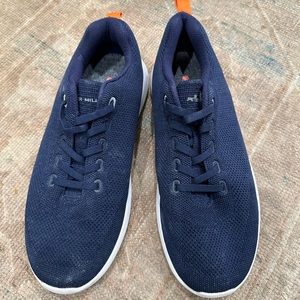 Peter Millar navy dress sneakers, Men’s Size 8.5